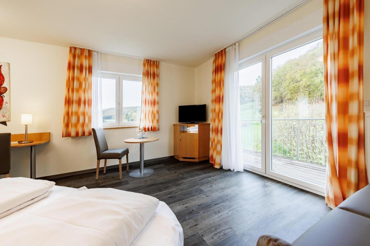 Hotel Restaurant Talblick Bad Ditzenbach Kültér fotó