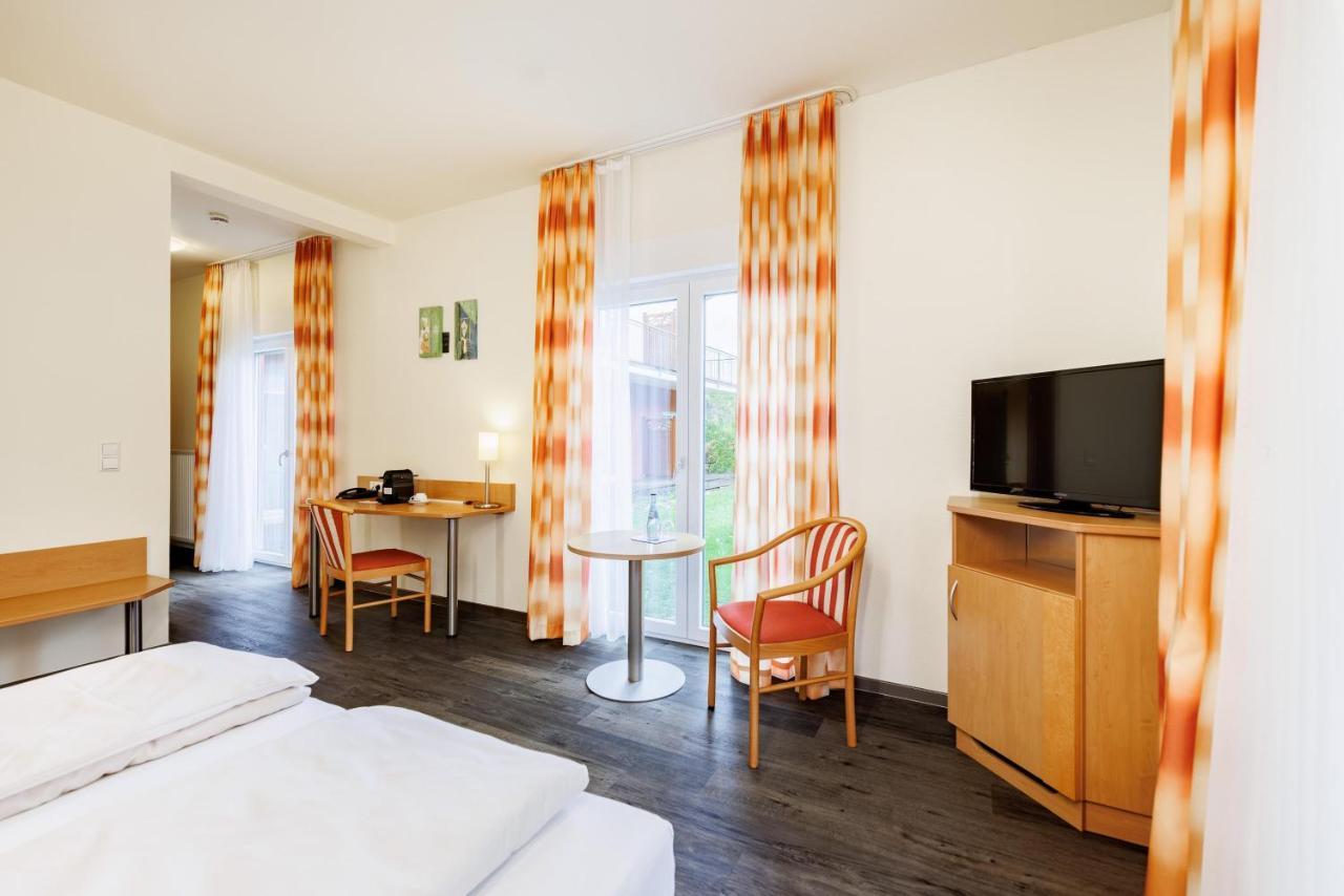 Hotel Restaurant Talblick Bad Ditzenbach Kültér fotó