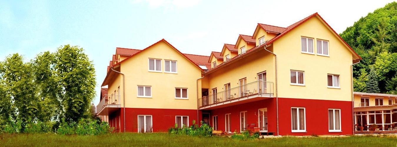 Hotel Restaurant Talblick Bad Ditzenbach Kültér fotó
