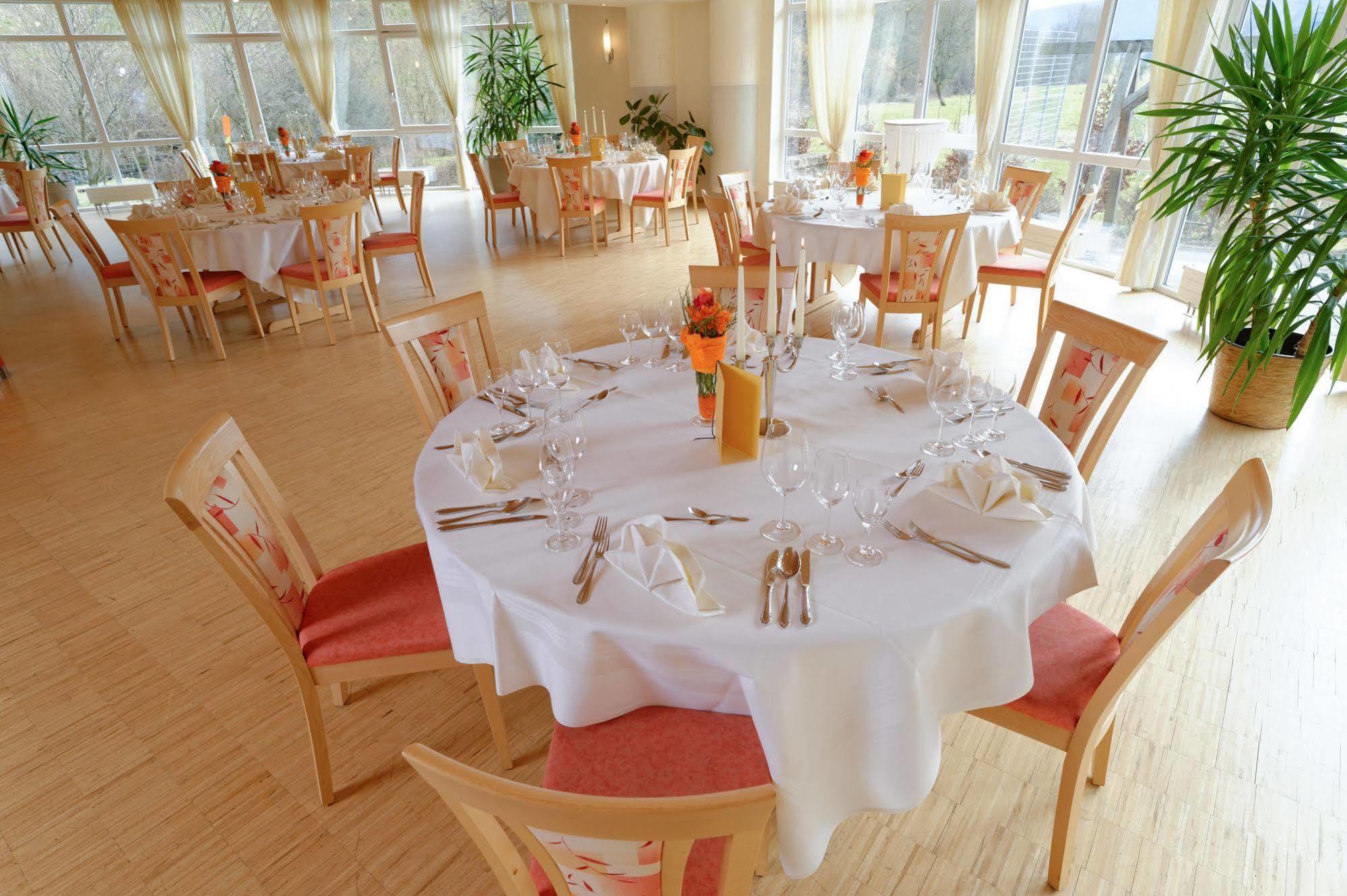 Hotel Restaurant Talblick Bad Ditzenbach Kültér fotó